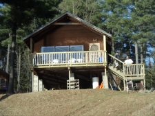 scuttle-butt-lodge-view-from-beach